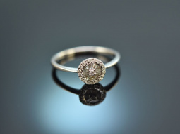 So sparkling! Sparkling diamond engagement ring 0.25 ct...