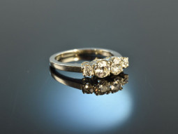 Vienna around 1930! Beautiful old cut diamond ring 0,7 ct white gold 585