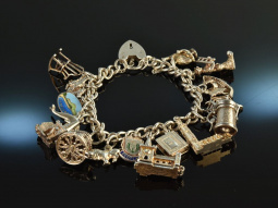 England around 1965! Beautiful charm bracelet 16 charms...