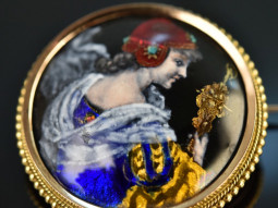 Berlin around 1880! Rare Neo-Renaissance enamel brooch gold 585