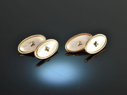 Around 1920! Classic cufflinks with mother of pearl red...
