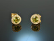 Shiny Green! Precious earrings with peridot and diamonds gold 750