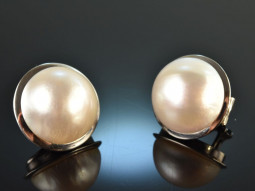 Vienna around 1990! Elegant Mabe Pearls Earrings White Gold 750