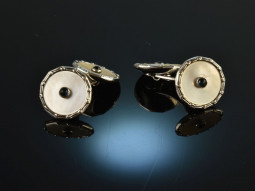 Around 1915! Classic cufflinks with mother of pearl...