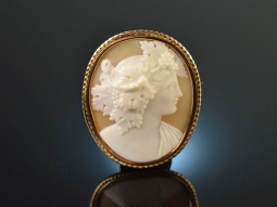 Around 1880! Shell Gem cameo brooch with bacchante gold 585