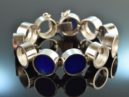 Around 1970! Chic vintage design bracelet with lapis...