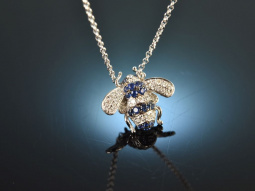 Cheeky Bee! Pendant with chain sapphires diamonds white...