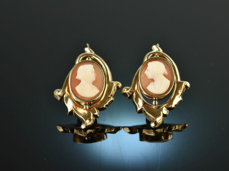 Around 1880! Beautiful Historism Cameo Earrings Gold 333