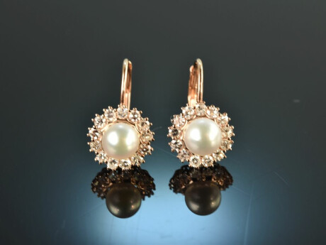 Classy Pearls! Ohrringe mit Zuchtperlen und Brillanten Ros&eacute; Gold 585