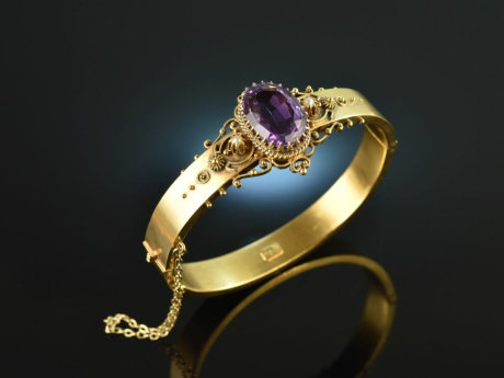 Around 1860! Especially beautiful bangle with amethyst gold 585