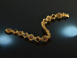 Around 1990! Pretty bracelet with garnets silver 925 gold plated