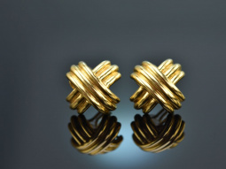 Tiffany and Co Signature x! Chic large ear clips gold 750...