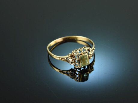 Around 1900! Delicate historical ring with tourmaline gold 585