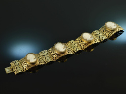 Around 1900! Pretty cameo bracelet silver gold plated