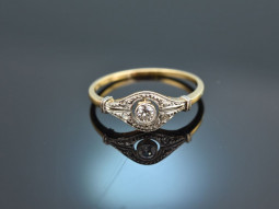 Um 1915! H&uuml;bscher Belle Epoque Ring mit Diamanten...
