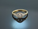 Um 1915! H&uuml;bscher Belle Epoque Ring mit Diamanten Gold 585 Platin