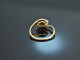 Um 1910! Zarter Ring mit Perle und Diamantrosen Gold 585