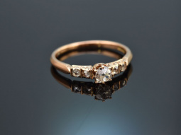 Um 1900! Sch&ouml;ner Ring mit Diamanten Rot Gold 585