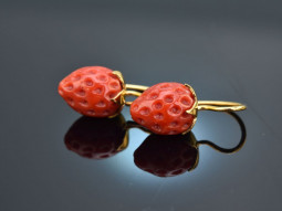 Coral Strawberries! Gro&szlig;e Korallen Erdbeer Ohrringe...