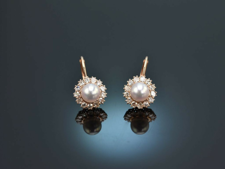 Classy Pearls! Ohrringe mit Zuchtperlen und Diamanten Ros&eacute; Gold 585