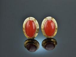 Around 1965! Fine coral earrings 750 gold