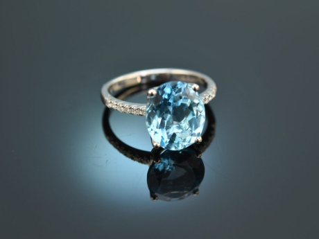 Swiss Blue! Edler Topas Ring mit Brillanten Wei&szlig; Gold 750