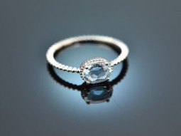 Soft Blue! Ring mit Aquamarin Wei&szlig; Gold 750