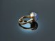 Fine Blue! Ring mit gro&szlig;em Saphir Cabochon Gold 585