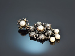 Um 1800! Antiker Anh&auml;nger mit Diamanten und Perlen gefasst in Silber und Gold