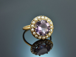 England around 1900! Victorian ring with amethyst and seed pearls gold 375