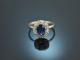 Fine Blue! Classic sapphire ring with diamonds 750 white gold