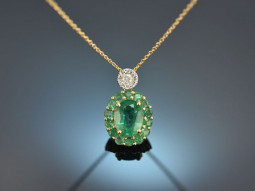Bright Green! Feines Smaragd Collier mit Brillanten Gold 750