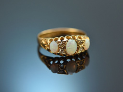 England um 1913! Historischer Opal Ring mit Diamanten Gold 750