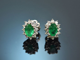 Fine Emerald! Emerald earrings with diamonds 750 white gold