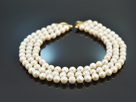 Jackie Style! Three-row cultured pearl necklace clasp silver 925 gold-plated