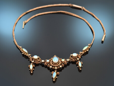 Around 1900! Enchanting necklace with opals and seed pearls rose gold 333