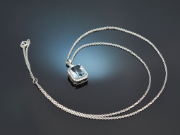 Fine aquamarine necklace with diamonds 750 white gold