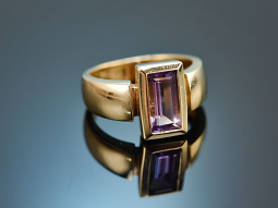 Around 1995! Beautiful vintage ring with amethyst gold 585