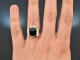 Around 1965! Beautiful unworn coat of arms signet ring with onyx gold 333