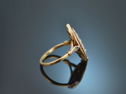 Frankreich um 1910! Belle Epoque Ring mit Diamanten und Rubinen aus Gold 750