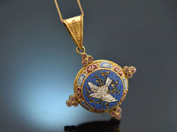 Italy around 1860! Finest micromosaic pendant in 750 gold