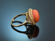 Around 1955! Beautiful ring with Italian coral in 14k gold.