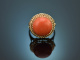 Around 1955! Beautiful ring with Italian coral in 14k gold.