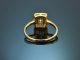 Besonderer Ring mit Diamanten aus Gold 750