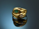 England around 1900! Snake ring with emerald and old-european-cut diamond in 750 gold