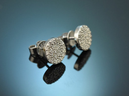 Sparkling earrings with diamonds in 585 white gold