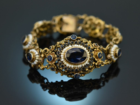 Austria-Hungary around 1880! Rare bracelet with blue glass stones made of gilded silver.