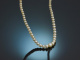 Around 1900! Delicate natural oriental pearl necklace with 750 gold clasp