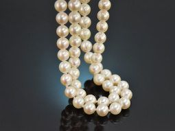 Around 1990! Beautiful two-row Akoya cultured pearl...