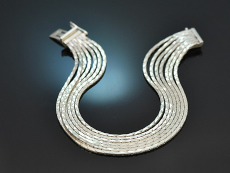 Gross&eacute; around 1965! Chic signed bracelet with 7 rows in 925 silver